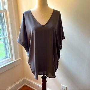 Lush Brown V-neck Blouse with Short Dolman Sleeves Size M